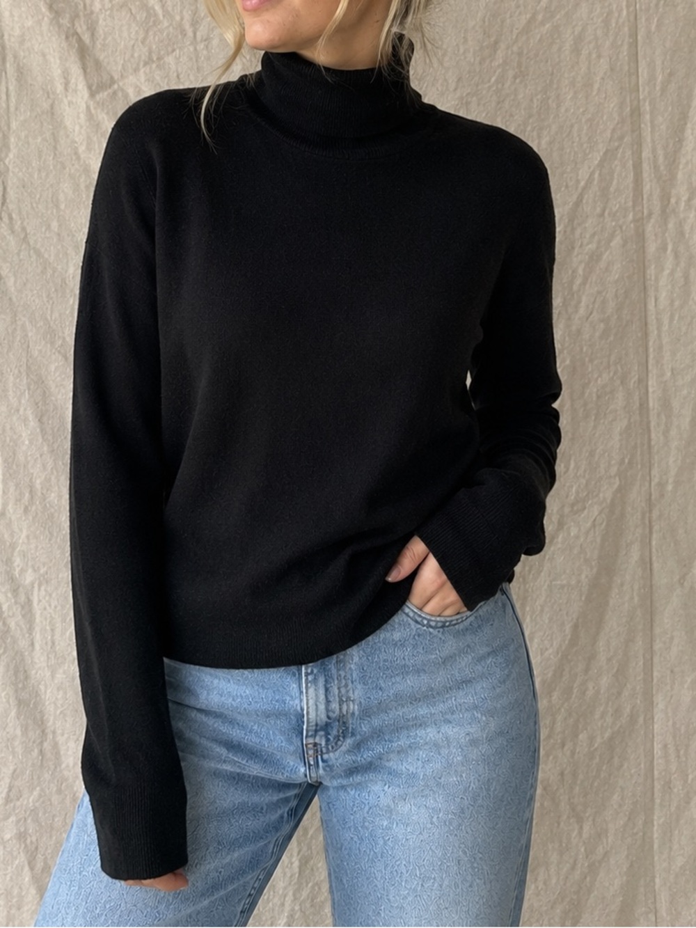 Vintage GAP 100% Merino Wool Black Turtleneck Sweater S Tall Y2K Layering Basic